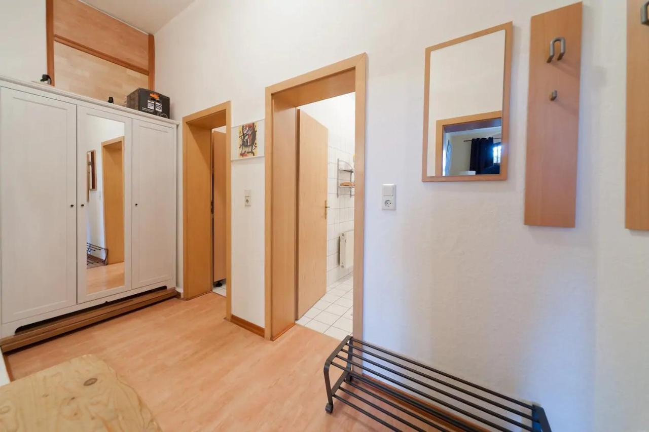 Grosse Ferienwohnung In Dresden-Loebtau Exterior foto